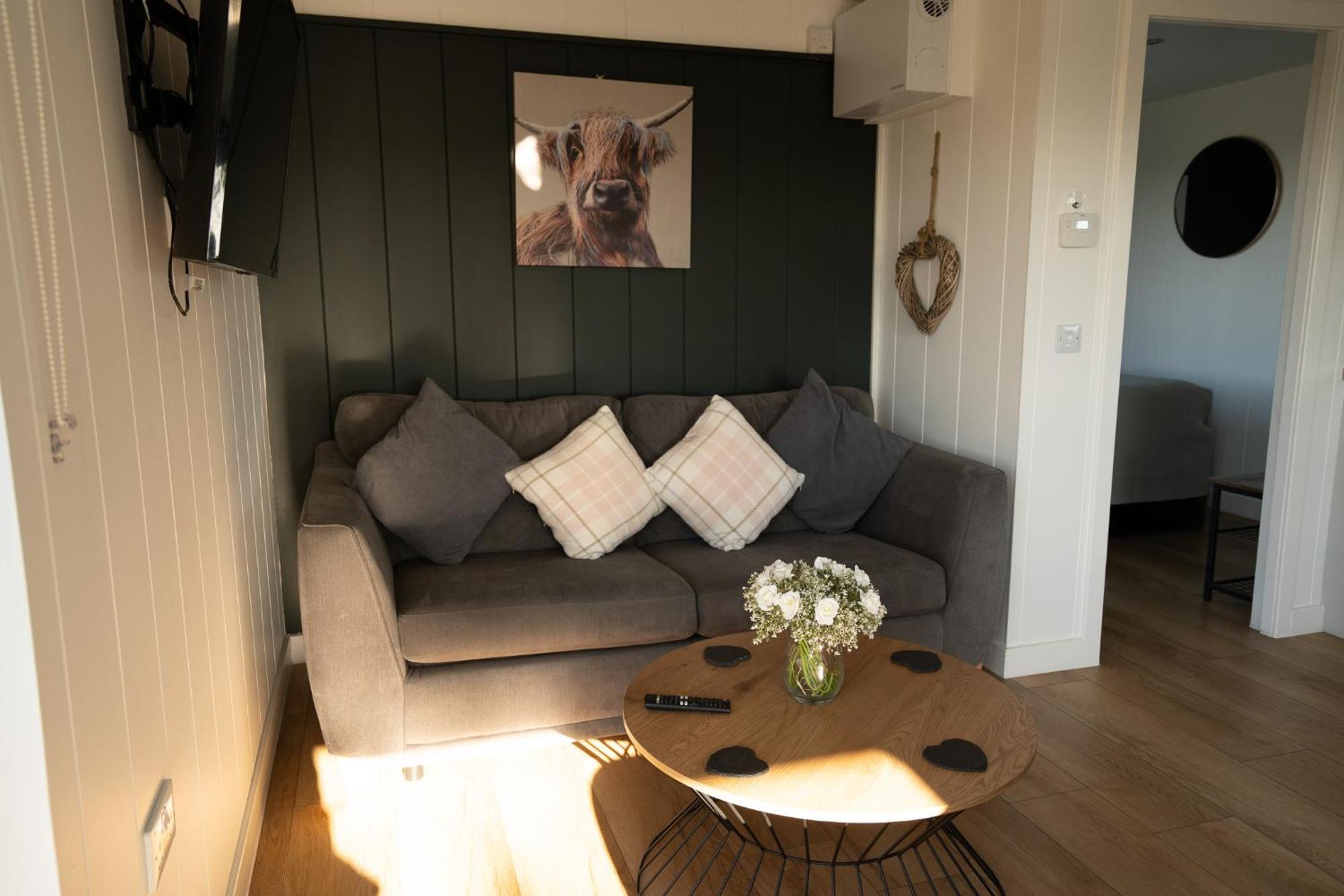 Wigtown By Wigwam Holidays Newton Stewart Room photo